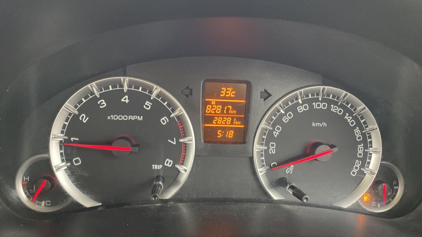2016 Maruti Swift Dzire ZXI, Petrol, Manual, 28,499 km, Odometer Image