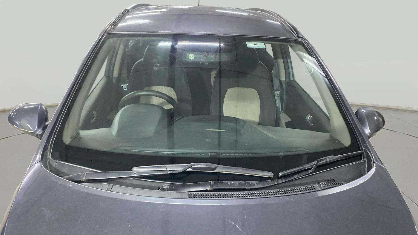 2017 Hyundai Grand i10 SPORTZ (O) AT 1.2 KAPPA VTVT, Petrol, Automatic, 46,600 km, Front Windshield