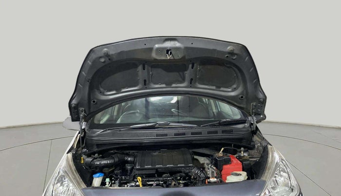 2017 Hyundai Grand i10 SPORTZ (O) AT 1.2 KAPPA VTVT, Petrol, Automatic, 46,600 km, Open Bonet