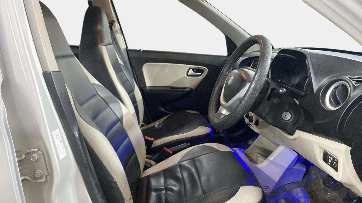 2020 Maruti Alto LXI OPT CNG, CNG, Manual, 47,752 km, Right Side Front Door Cabin