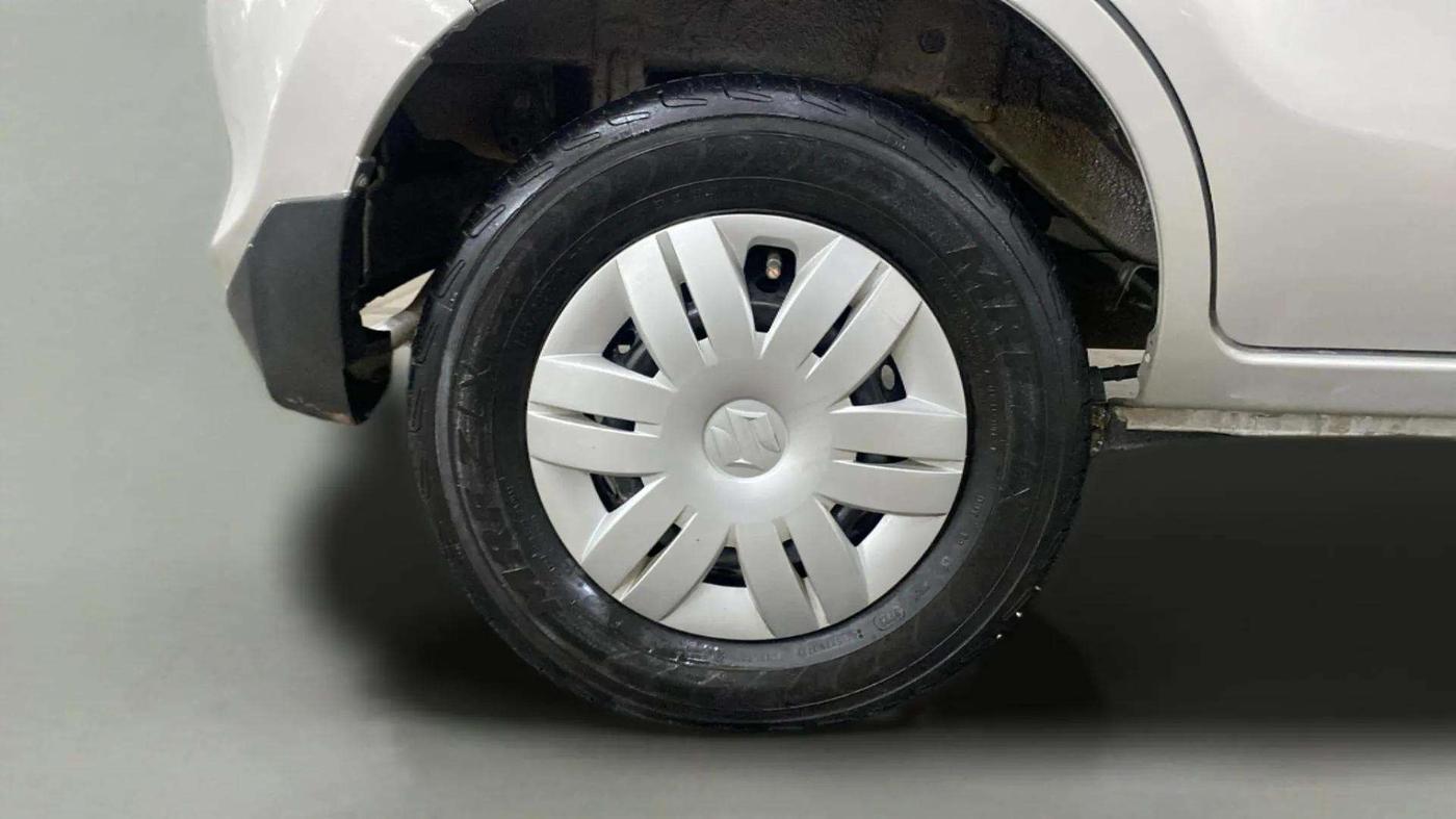 2020 Maruti Alto LXI OPT CNG, CNG, Manual, 47,752 km, Right Rear Wheel