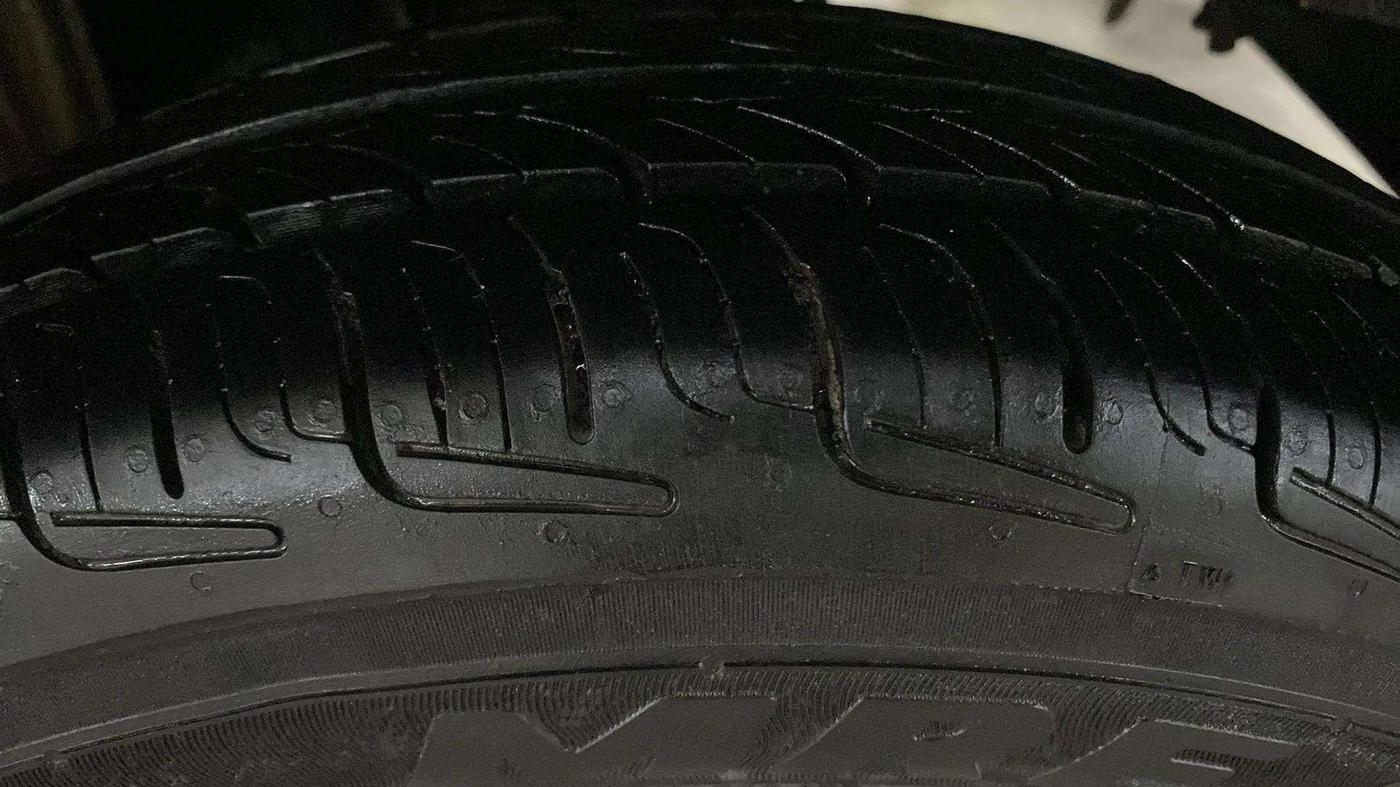2020 Maruti Alto LXI OPT CNG, CNG, Manual, 47,752 km, Left Rear Tyre Tread