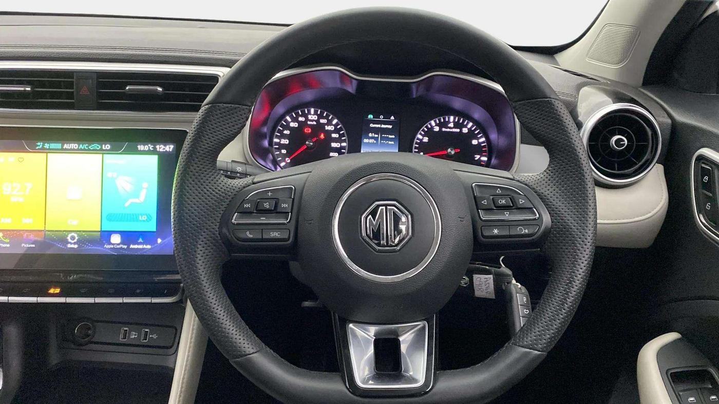 2024 MG ASTOR Sprint 1.5 MT (Ivory), Petrol, Manual, 13,068 km, Steering Wheel Close Up