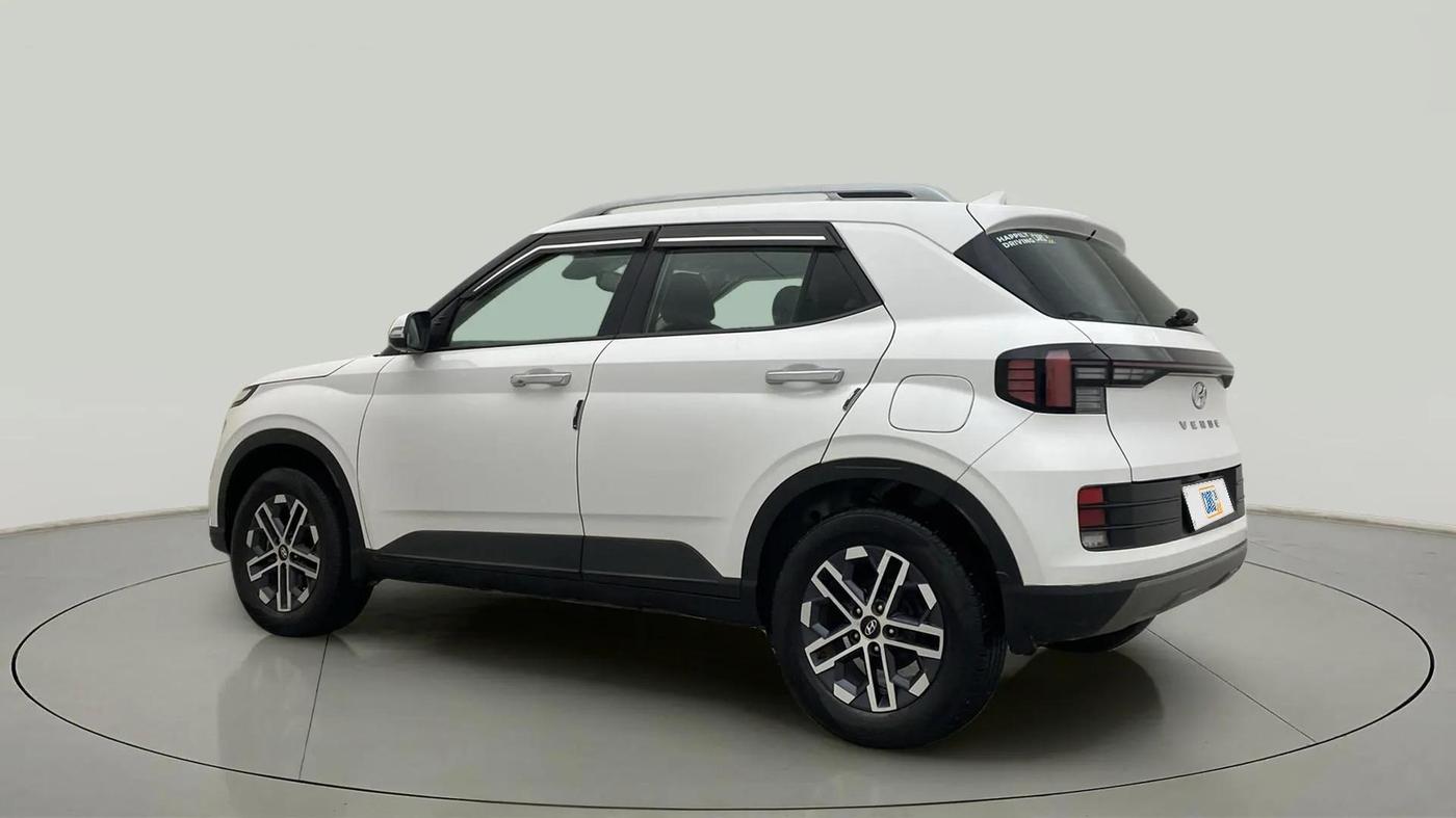 2024 Hyundai VENUE SX (O) MT 1.0 Turbo, Petrol, Manual, 21,747 km, Left Back Diagonal