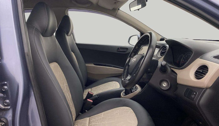 2016 Hyundai Grand i10 MAGNA 1.2 KAPPA VTVT, Petrol, Manual, 33,900 km, Right Side Front Door Cabin