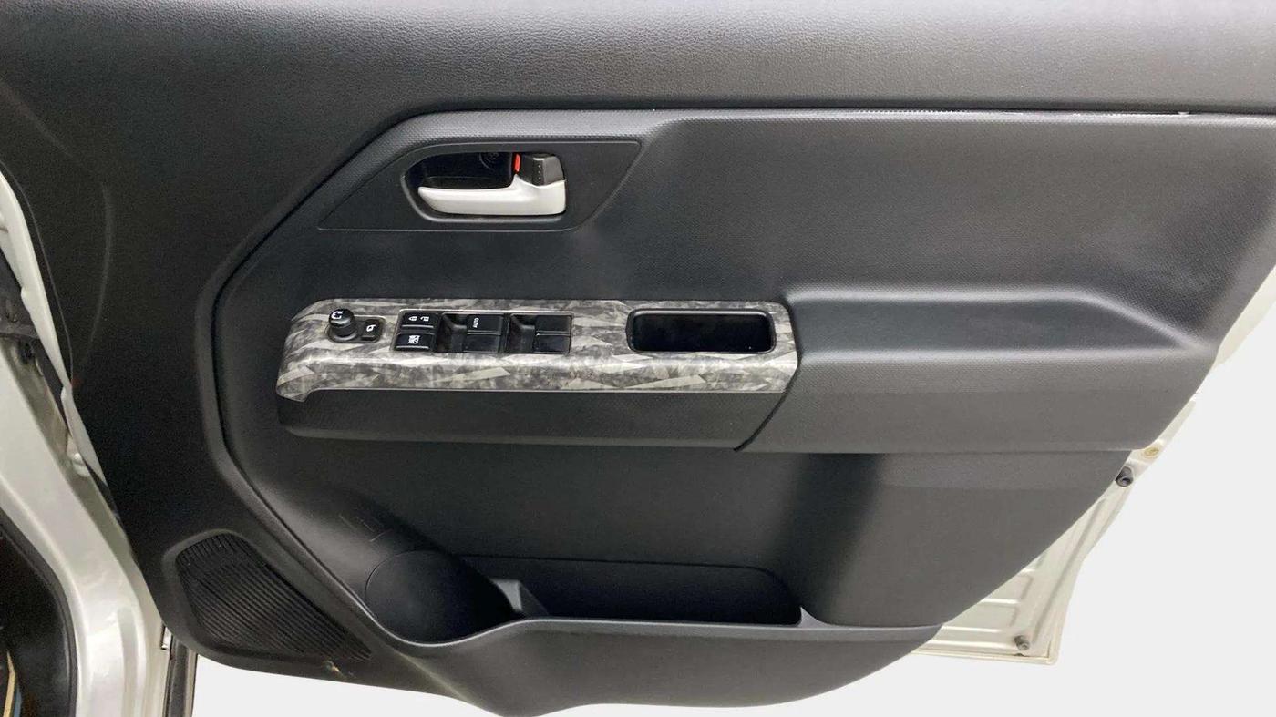 2020 Maruti New Wagon-R ZXI 1.2, Petrol, Manual, 91,539 km, Driver Side Door Panels Control