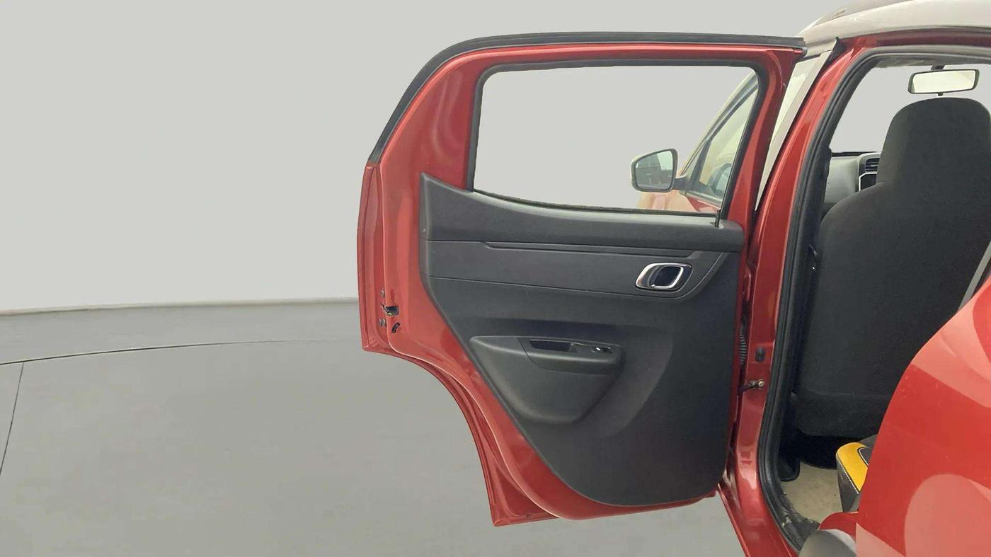 2024 Renault Kwid CLIMBER MT 1.0, Petrol, Manual, 20,773 km, LHS Rear Door