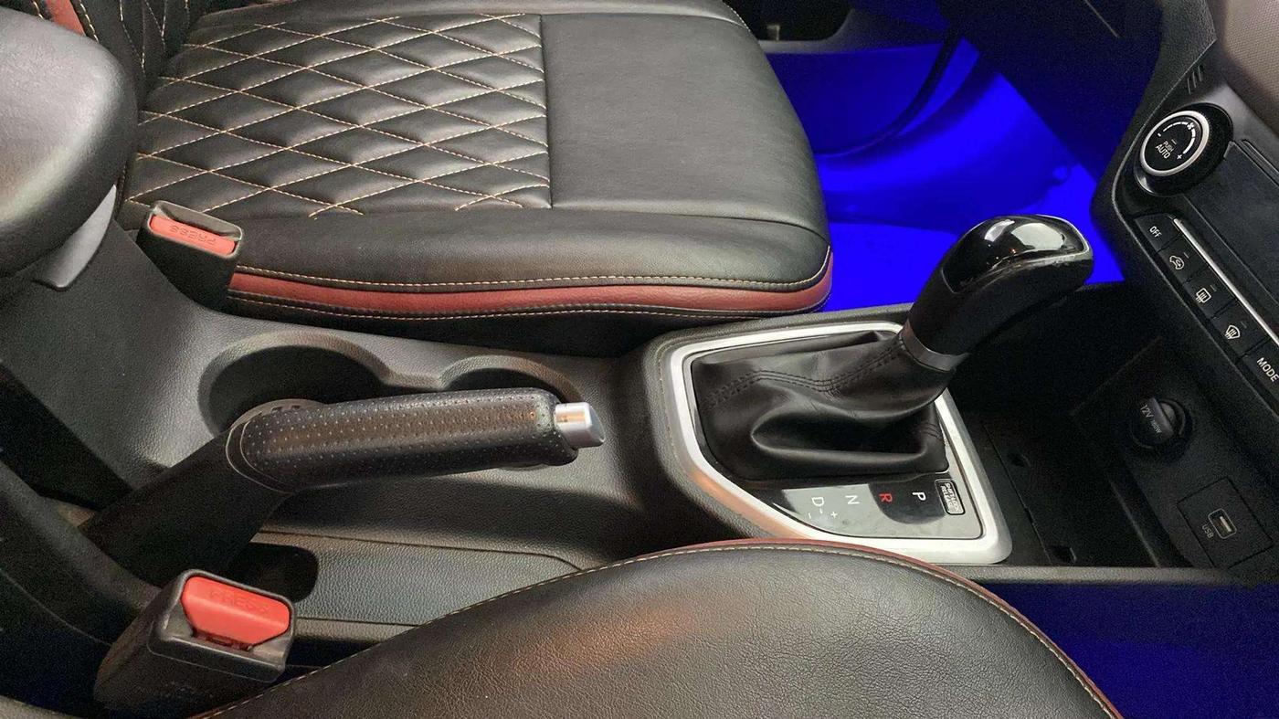 2019 Hyundai Creta SX AT 1.6 DIESEL, Diesel, Automatic, 58,921 km, Gear Lever