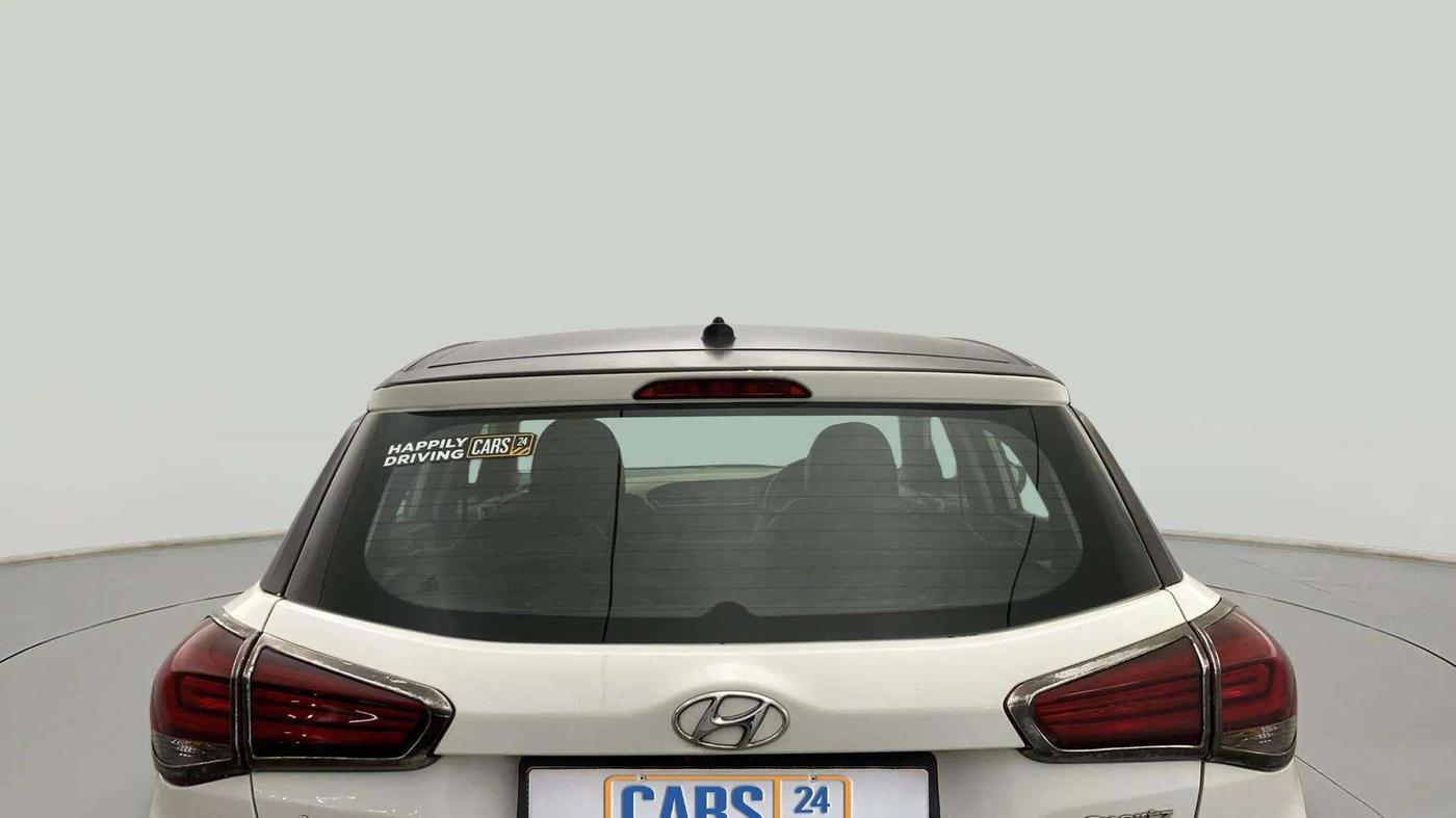 2020 Hyundai Elite i20 SPORTZ PLUS 1.2, Petrol, Manual, 94,075 km, Rear Windshield