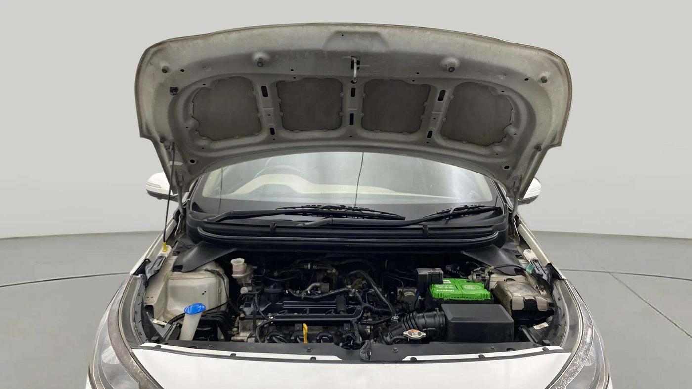 2020 Hyundai Elite i20 SPORTZ PLUS 1.2, Petrol, Manual, 94,075 km, Open Bonet