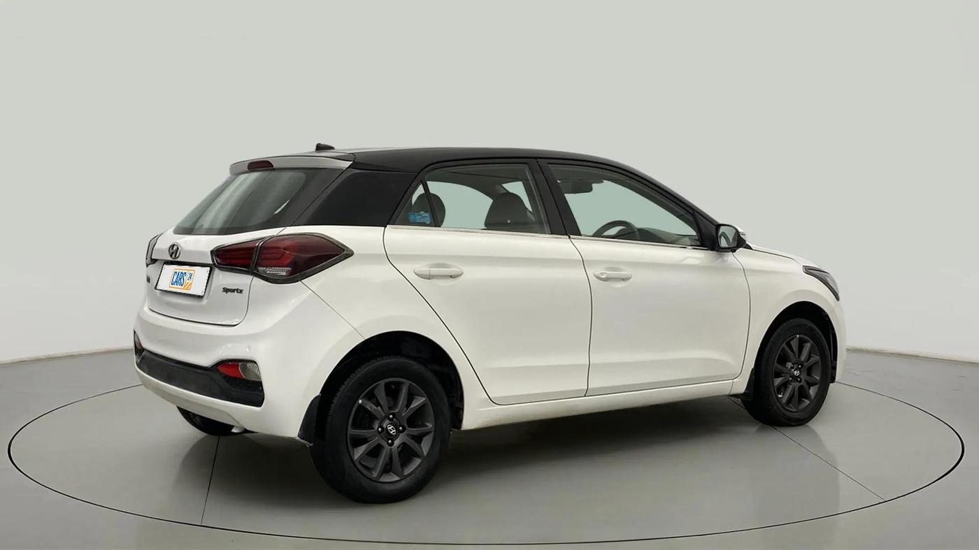 2020 Hyundai Elite i20 SPORTZ PLUS 1.2, Petrol, Manual, 94,075 km, Right Back Diagonal