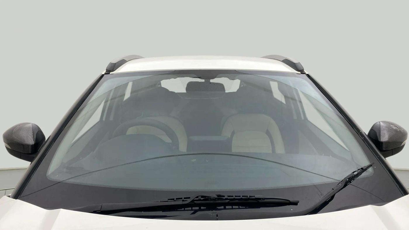 2020 Tata NEXON XZ PETROL, Petrol, Manual, 95,121 km, Front Windshield