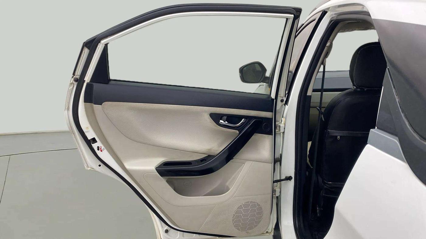 2020 Tata NEXON XZ PETROL, Petrol, Manual, 95,121 km, LHS Rear Door