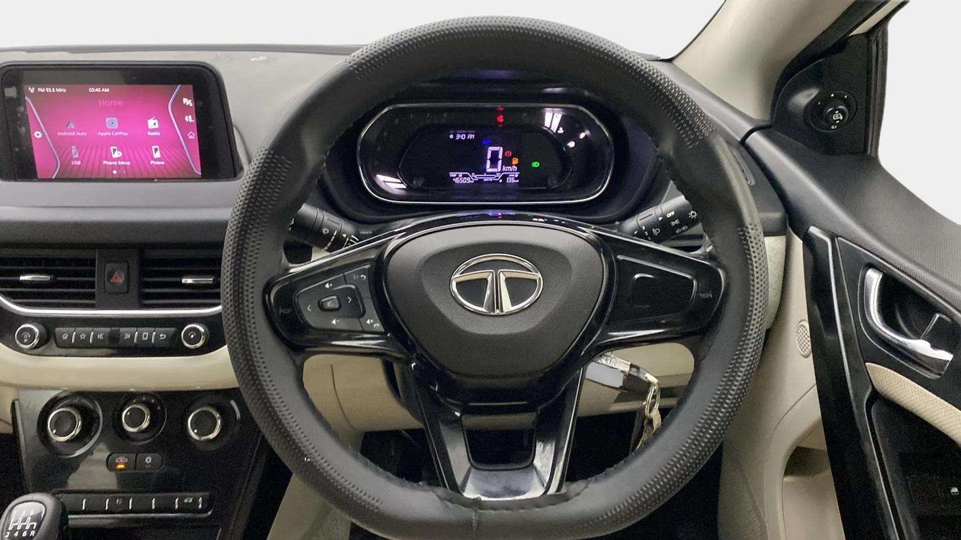 2020 Tata NEXON XZ PETROL, Petrol, Manual, 95,121 km, Steering Wheel Close Up