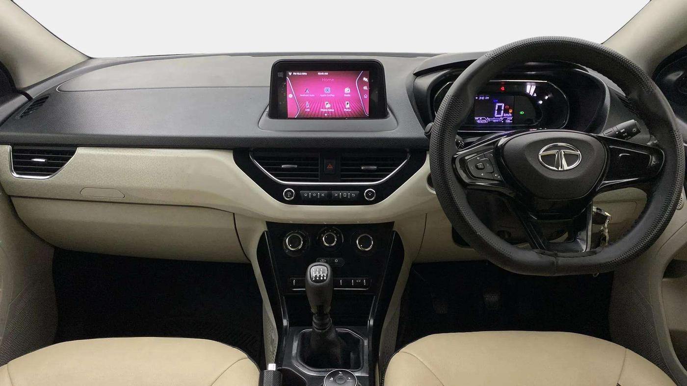 2020 Tata NEXON XZ PETROL, Petrol, Manual, 95,121 km, Dashboard