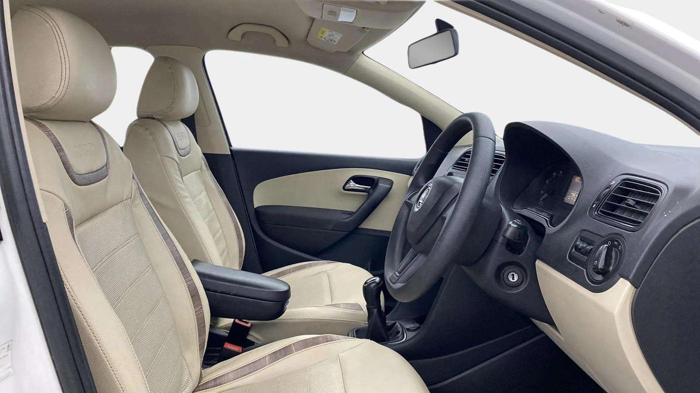 2020 Skoda Rapid ACTIVE 1.0 TSI, Petrol, Manual, 45,034 km, Right Side Front Door Cabin