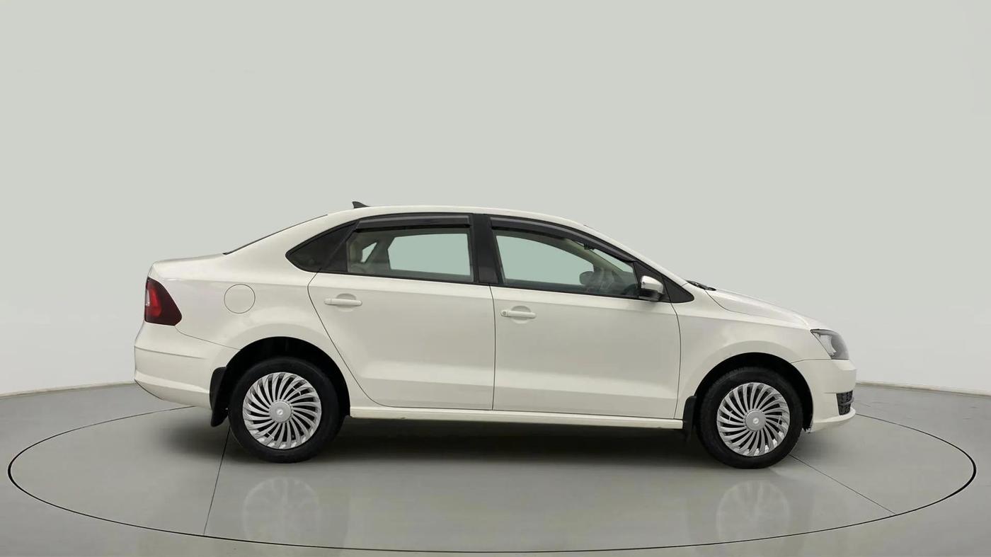 2020 Skoda Rapid ACTIVE 1.0 TSI, Petrol, Manual, 45,034 km, Right Side View