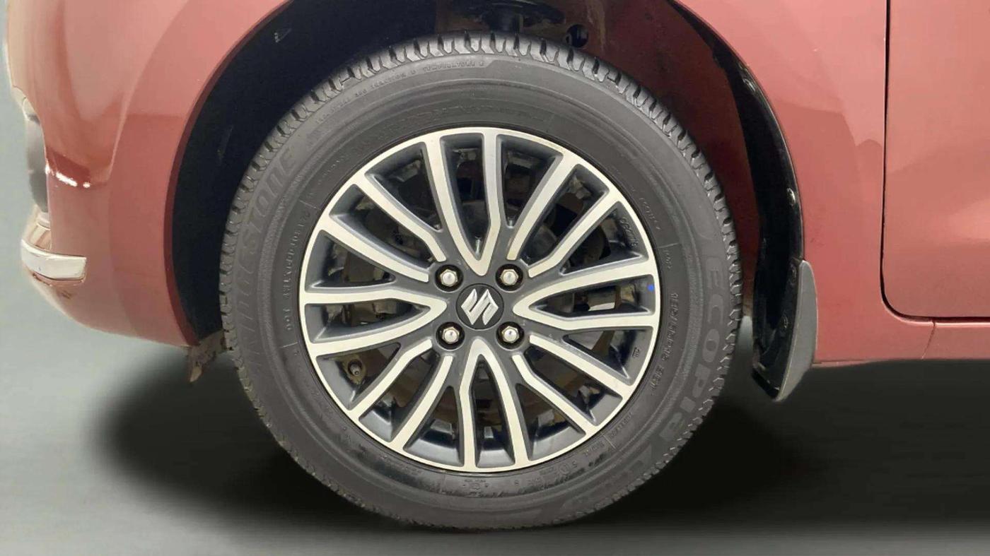 2017 Maruti Dzire ZDI PLUS AMT, Diesel, Automatic, 11,330 km, Left Front Wheel