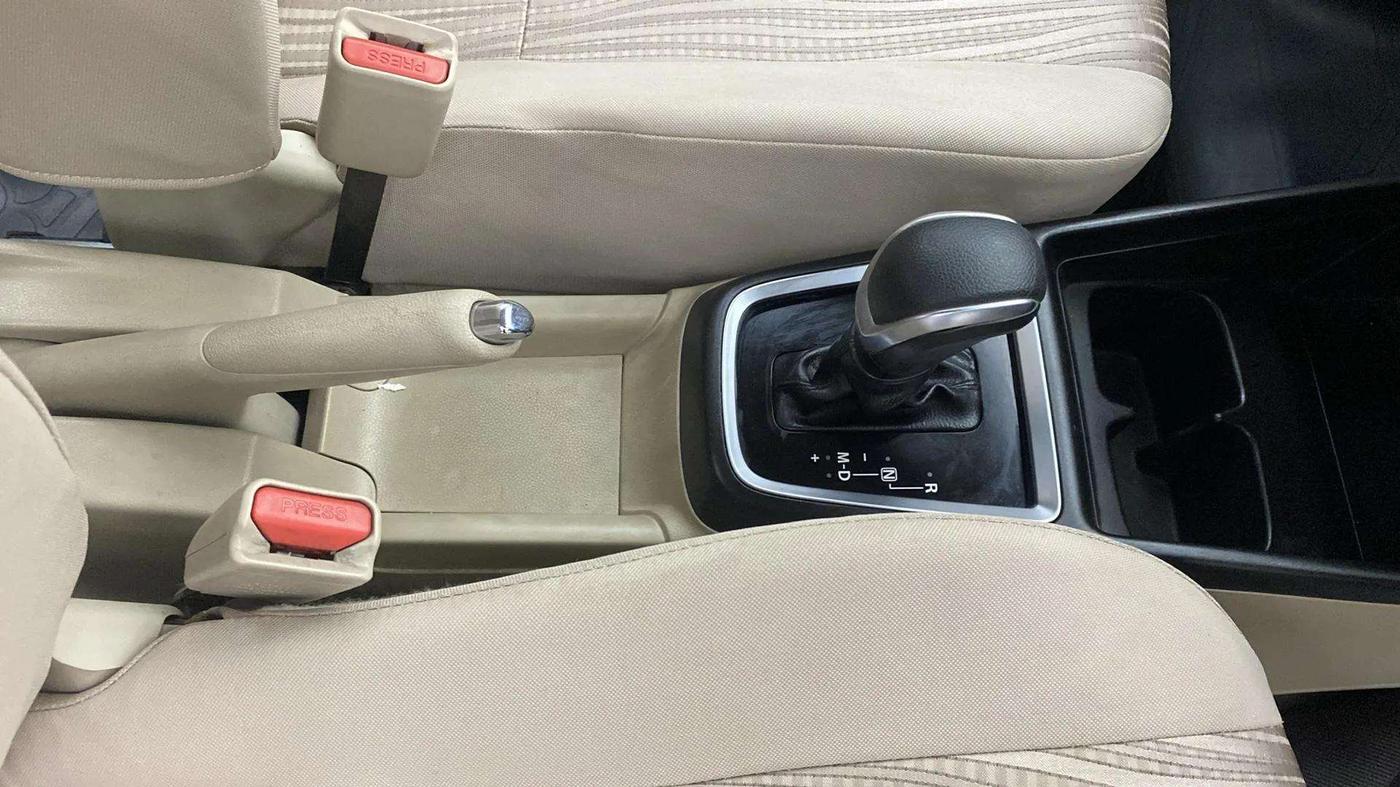 2017 Maruti Dzire ZDI PLUS AMT, Diesel, Automatic, 11,330 km, Gear Lever