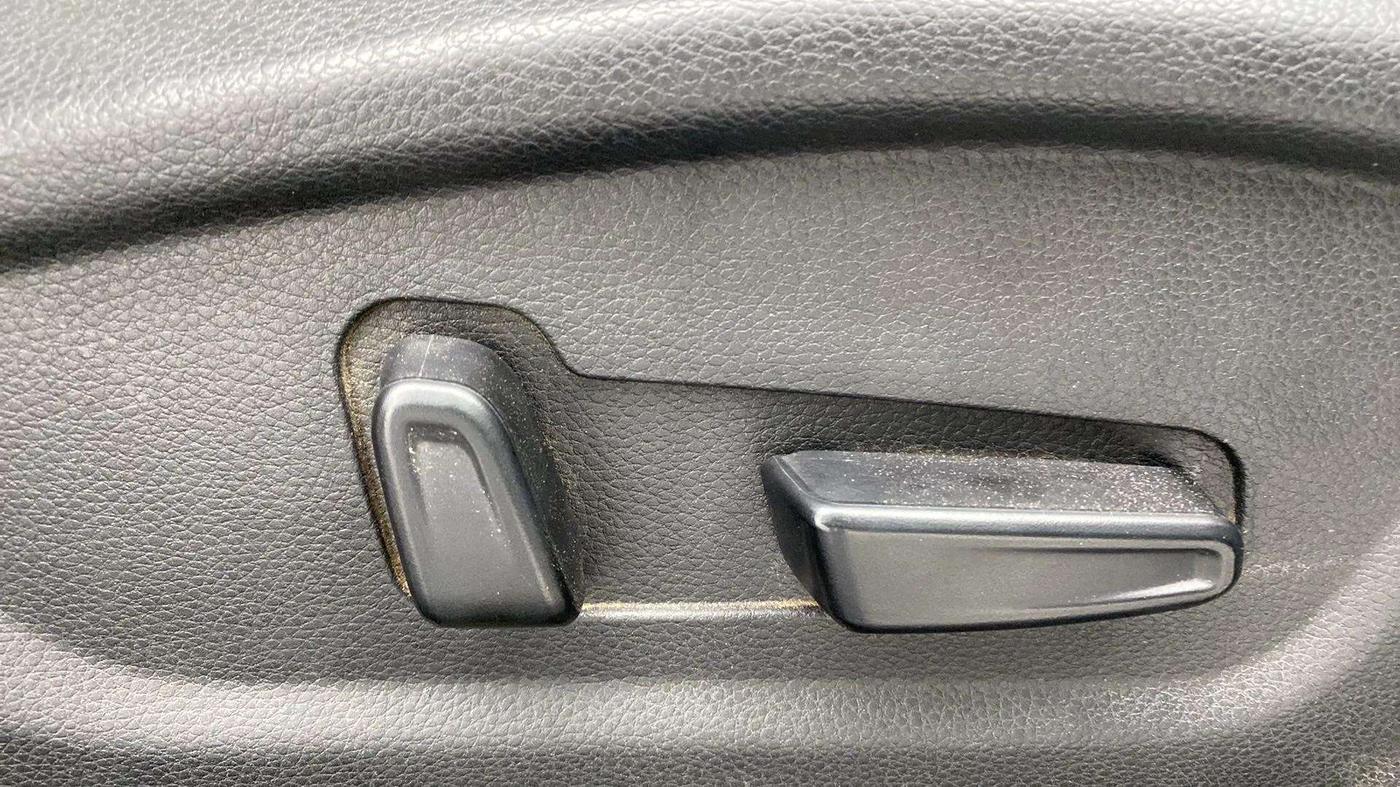 2020 KIA SELTOS GTX PLUS DCT 1.4 PETROL, Petrol, Automatic, 72,087 km, Driver Side Adjustment Panel