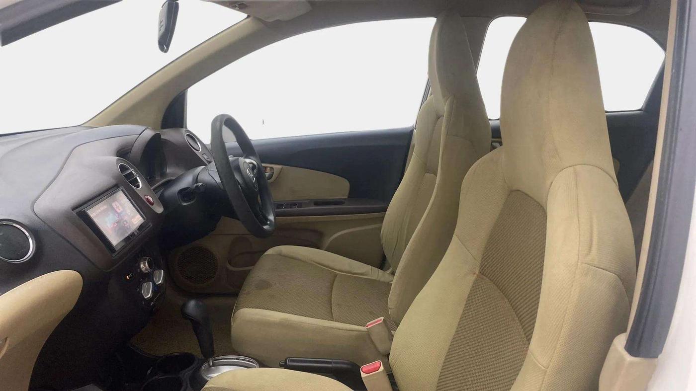 2013 Honda Brio VX AT, Petrol, Automatic, 82,812 km, Right Side Front Door Cabin