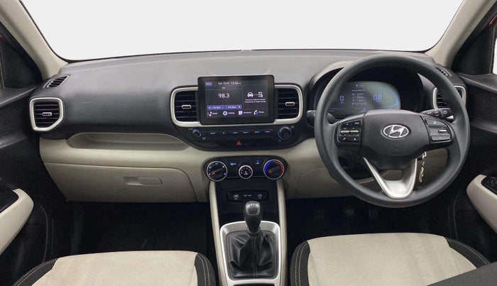 2022 Hyundai VENUE S 1.2, Petrol, Manual, 33,052 km, Dashboard