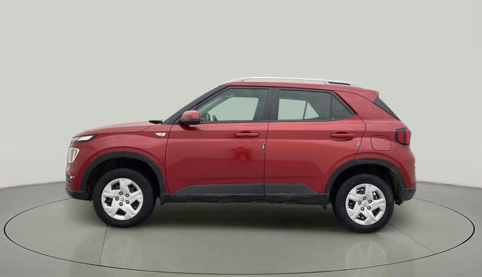 2022 Hyundai VENUE S 1.2, Petrol, Manual, 33,052 km, Left Side