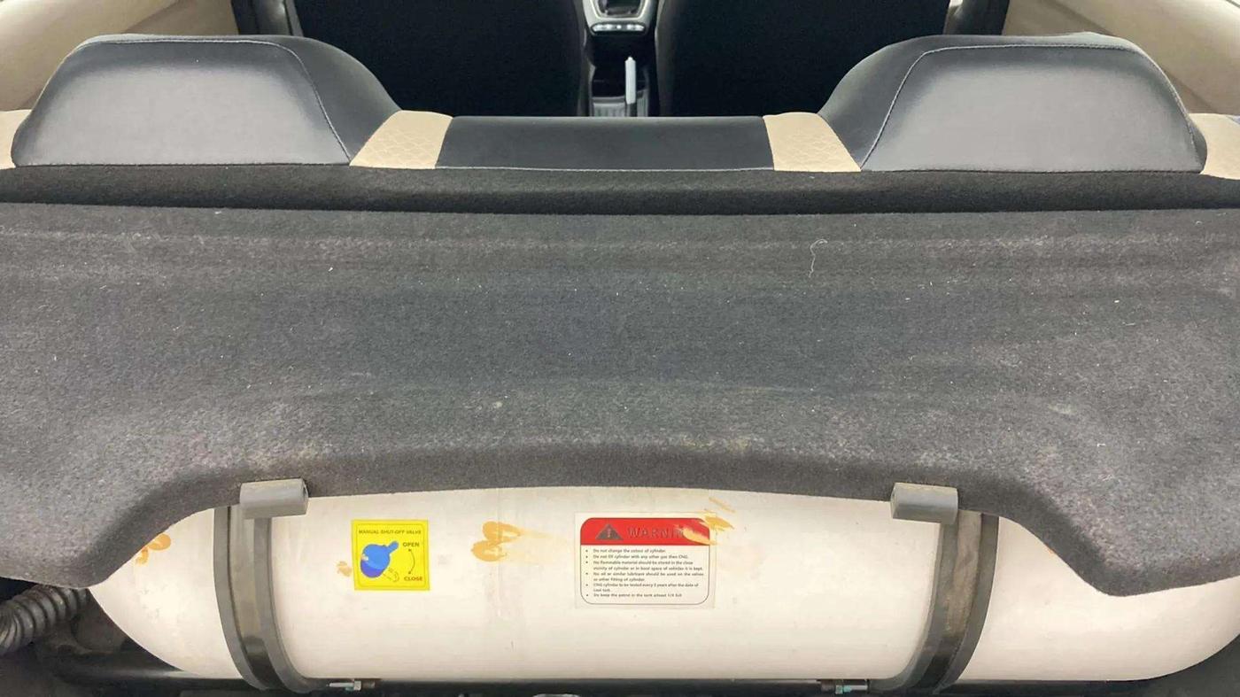 2022 Hyundai NEW SANTRO SPORTZ EXECUTIVE MT CNG, CNG, Manual, 36,573 km, Boot Inside