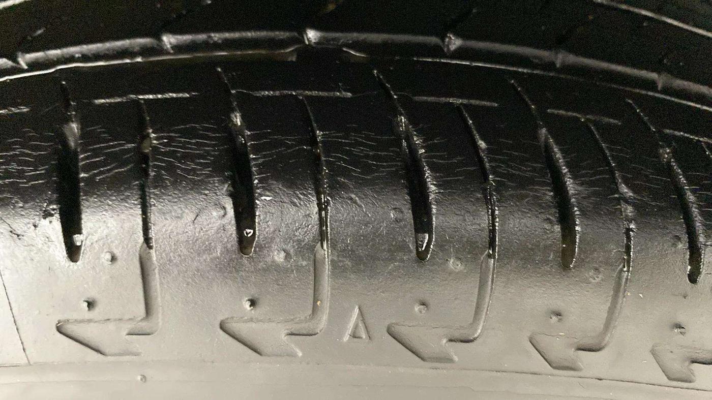 2019 Maruti IGNIS DELTA 1.2, Petrol, Manual, 27,128 km, Right Front Tyre Tread