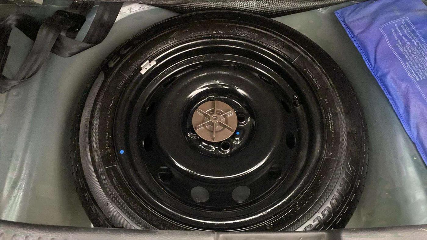 2019 Maruti IGNIS DELTA 1.2, Petrol, Manual, 27,128 km, Spare Tyre