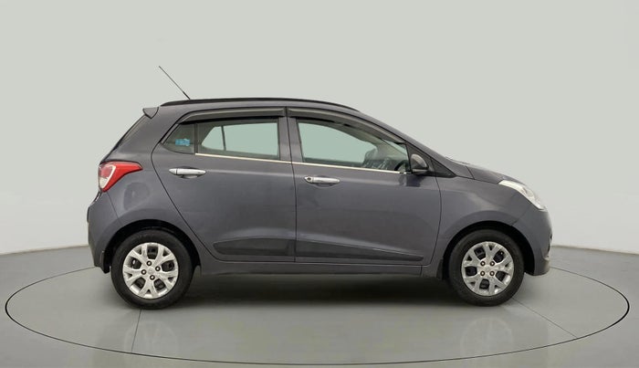 2016 Hyundai Grand i10 SPORTZ 1.2 KAPPA VTVT, Petrol, Manual, 46,268 km, Right Side View