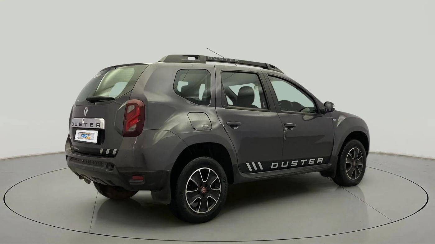 2017 Renault Duster RXS CVT, Petrol, Automatic, 40,518 km, Right Back Diagonal