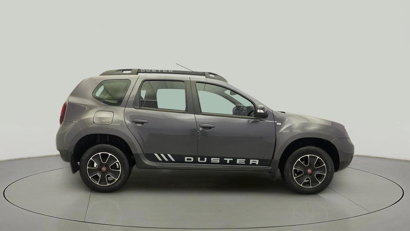 2017 Renault Duster RXS CVT, Petrol, Automatic, 40,518 km, Right Side View