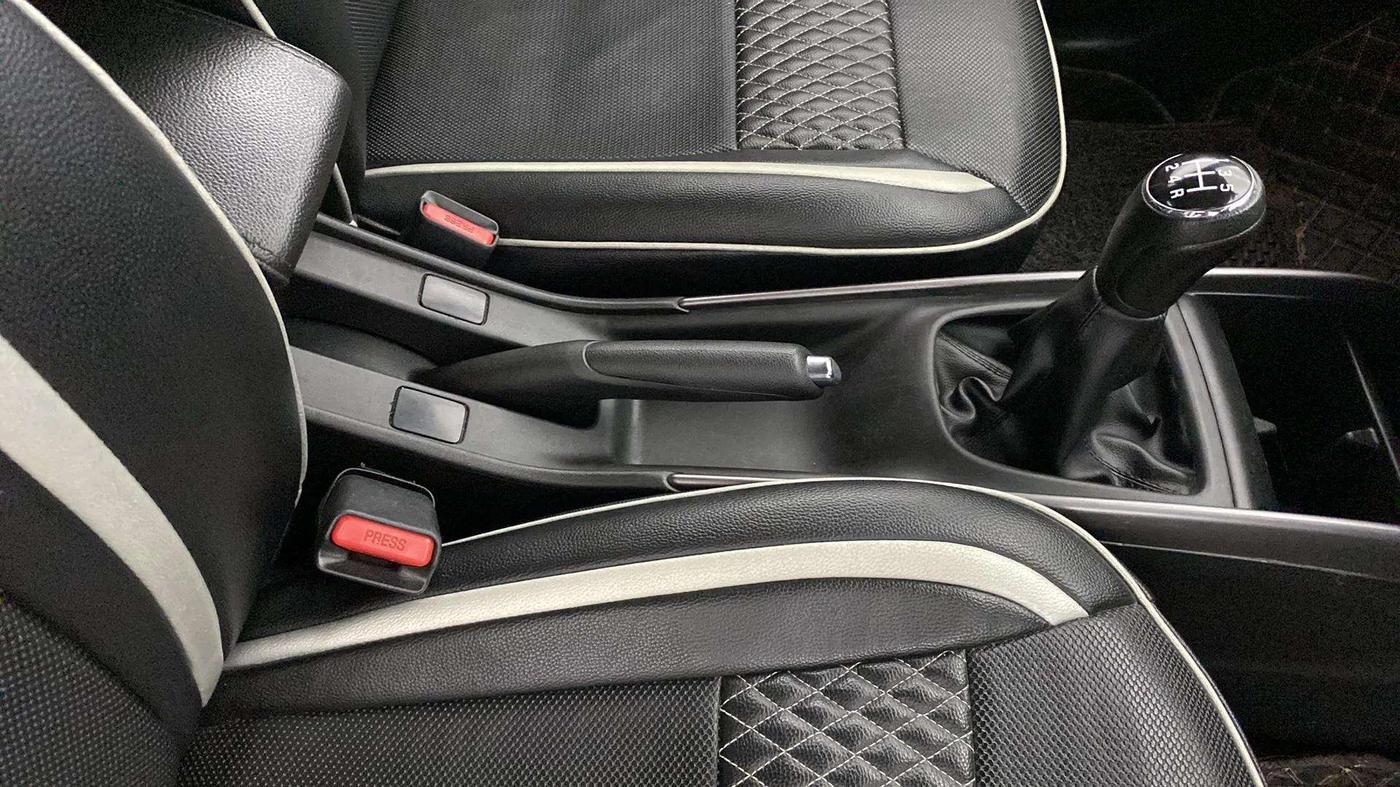 2019 Maruti Baleno ZETA PETROL 1.2, Petrol, Manual, 43,750 km, Gear Lever