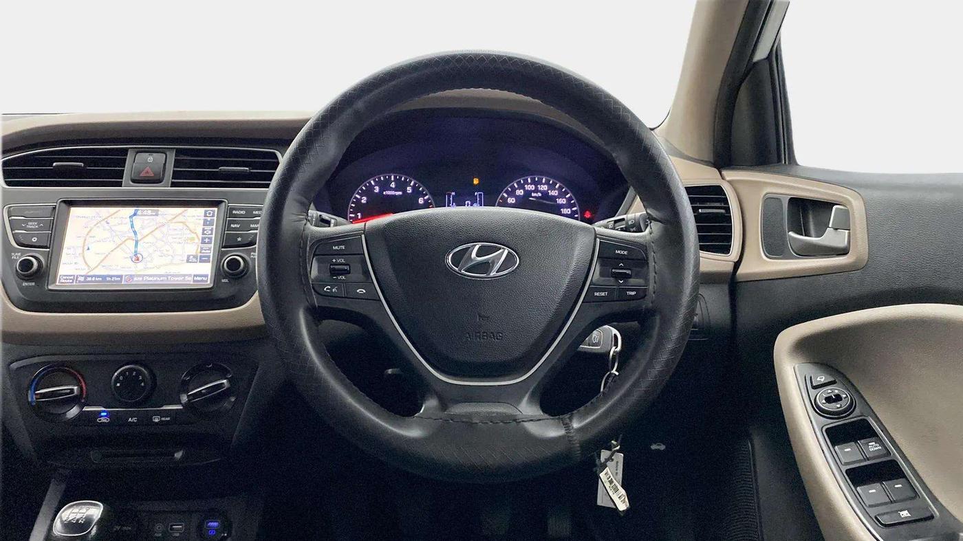2019 Hyundai Elite i20 SPORTZ PLUS 1.2, CNG, Manual, 88,372 km, Steering Wheel Close Up
