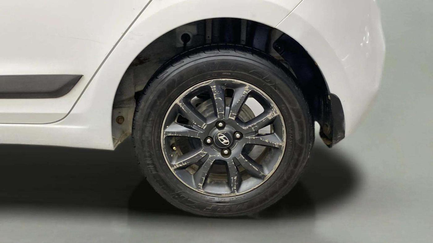2019 Hyundai Elite i20 SPORTZ PLUS 1.2, CNG, Manual, 88,372 km, Left Rear Wheel