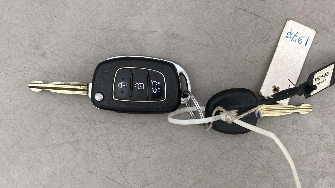2019 Hyundai Elite i20 SPORTZ PLUS 1.2, CNG, Manual, 88,372 km, Key Close Up