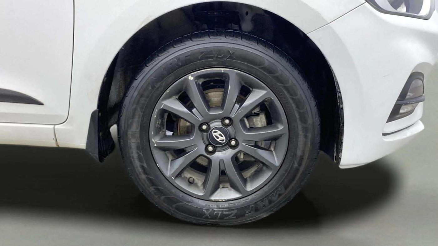 2019 Hyundai Elite i20 SPORTZ PLUS 1.2, CNG, Manual, 88,372 km, Right Front Wheel