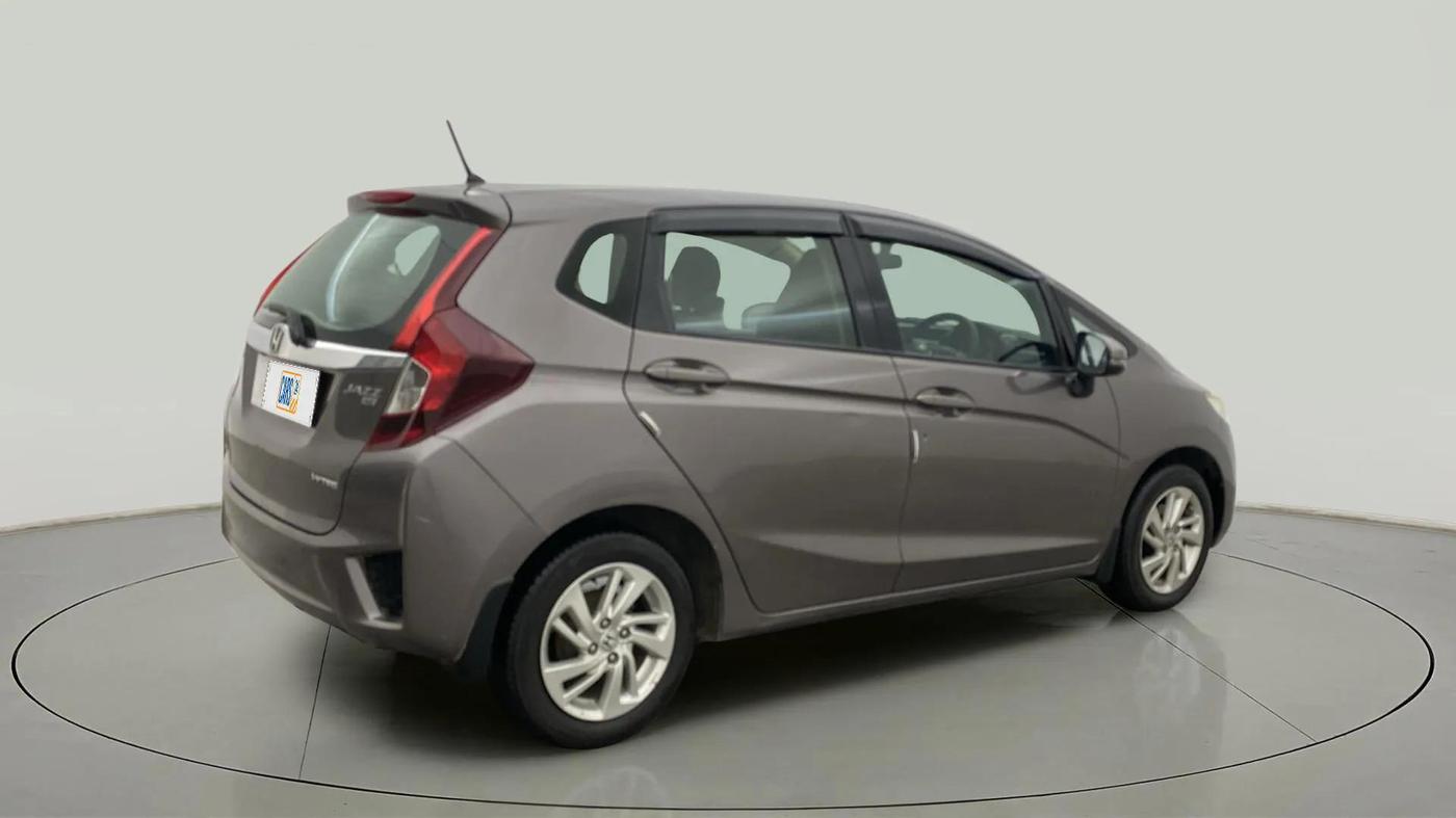 2016 Honda Jazz 1.2L I-VTEC V AT, Petrol, Automatic, 72,844 km, Right Back Diagonal