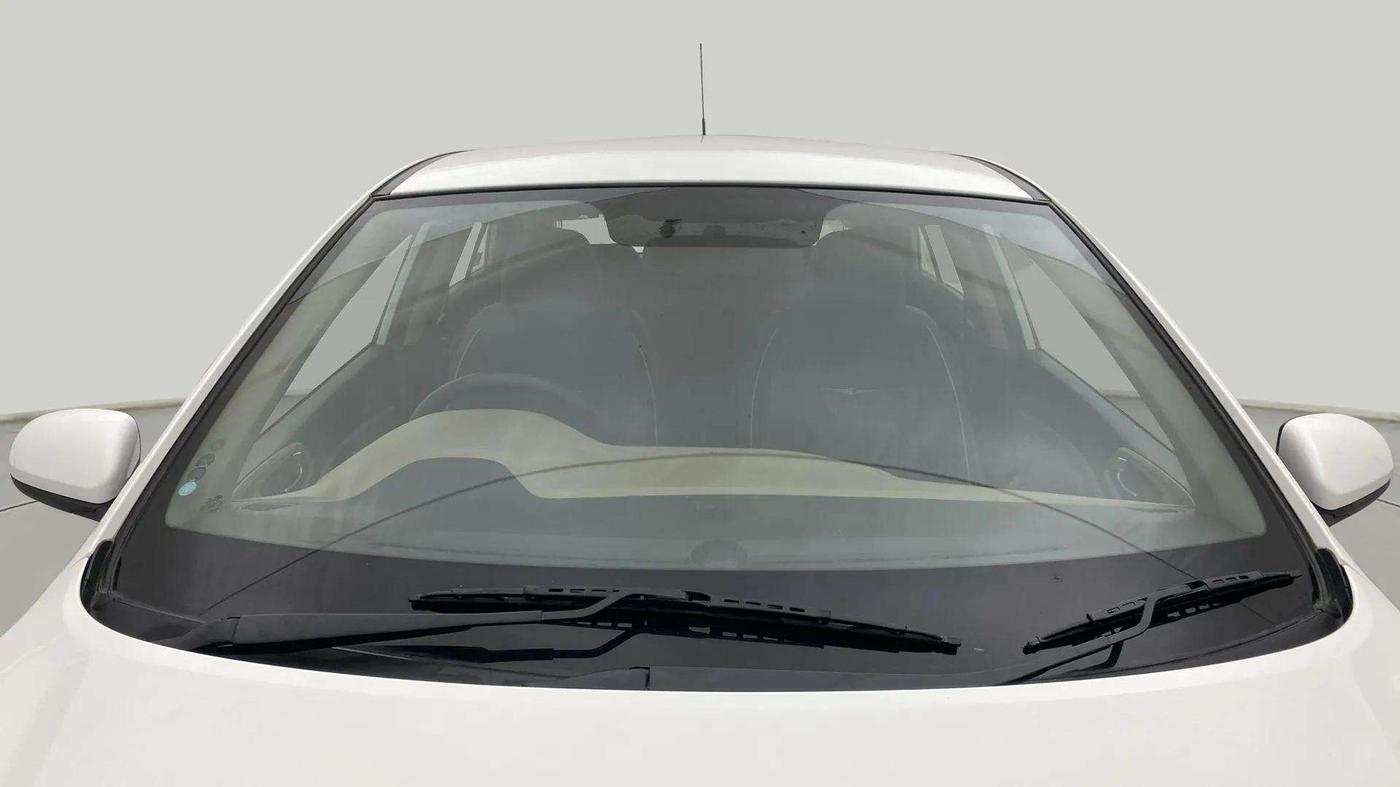 2020 Hyundai Elite i20 MAGNA PLUS 1.2, Petrol, Manual, 25,852 km, Front Windshield