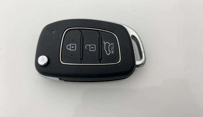 2020 Hyundai Elite i20 MAGNA PLUS 1.2, Petrol, Manual, 25,852 km, Key Close Up