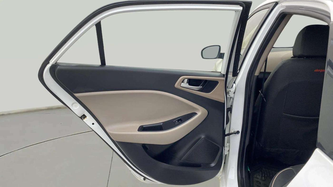 2020 Hyundai Elite i20 MAGNA PLUS 1.2, Petrol, Manual, 25,852 km, LHS Rear Door