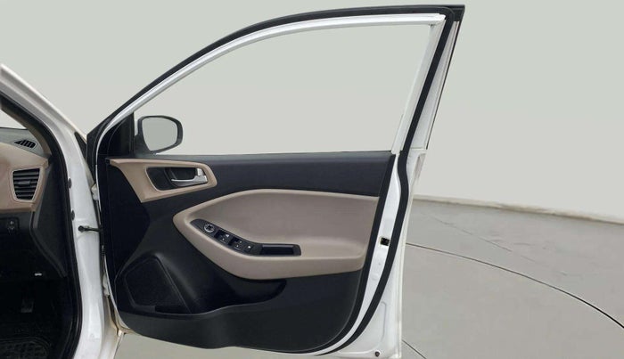 2020 Hyundai Elite i20 MAGNA PLUS 1.2, Petrol, Manual, 25,852 km, RHS Front Door