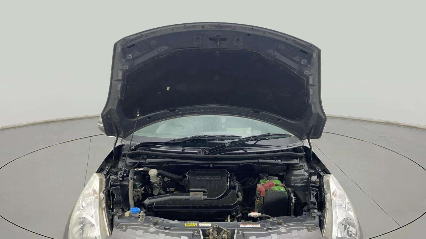 2015 Maruti Swift VXI, Petrol, Manual, 38,168 km, Open Bonet