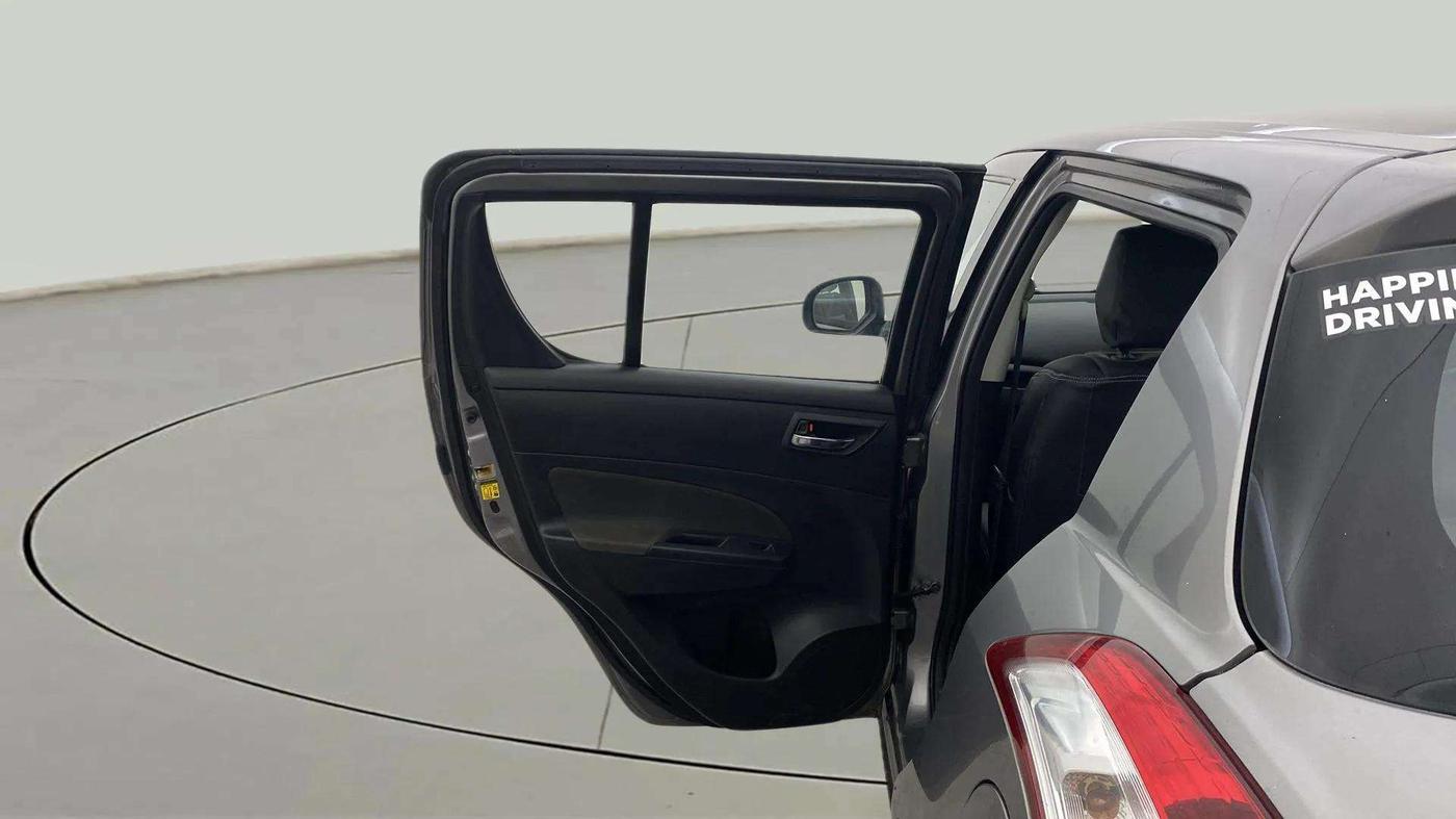2015 Maruti Swift VXI, Petrol, Manual, 38,168 km, LHS Rear Door
