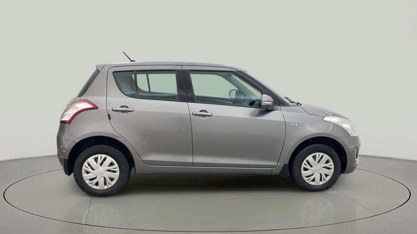 2015 Maruti Swift VXI, Petrol, Manual, 38,168 km, Right Side View