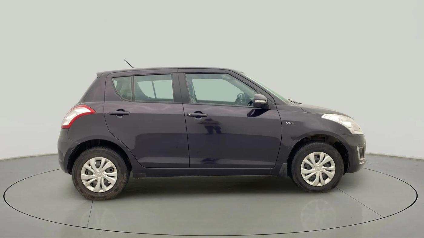 2017 Maruti Swift VXI O, Petrol, Manual, 73,239 km, Right Side View