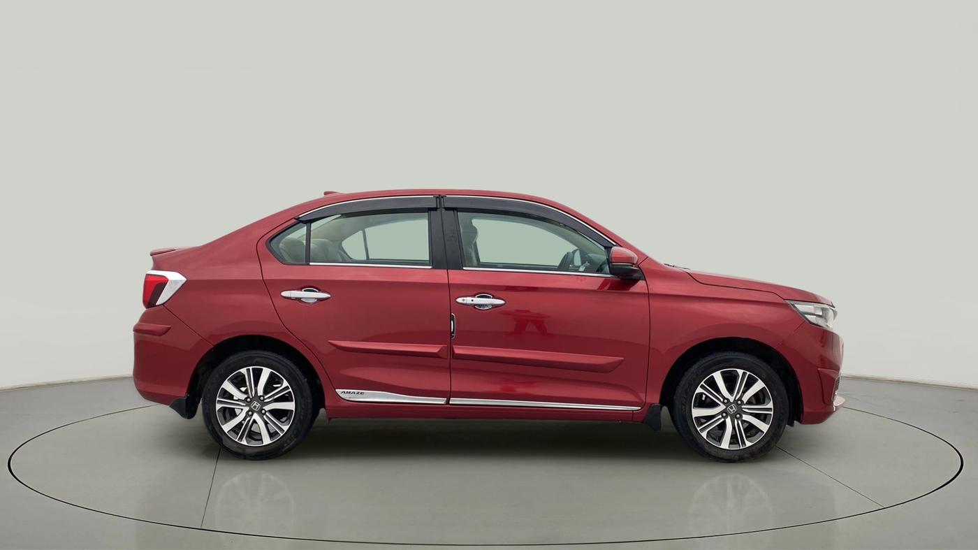 2022 Honda Amaze 1.2L I-VTEC VX CVT, Petrol, Automatic, 32,385 km, Right Side View