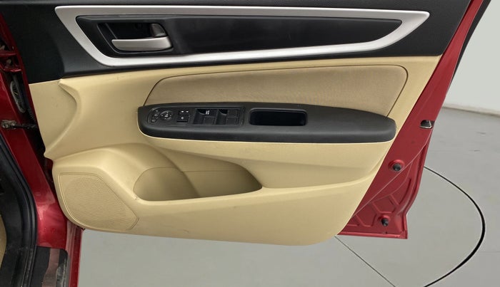 2022 Honda Amaze 1.2L I-VTEC VX CVT, Petrol, Automatic, 32,385 km, Driver Side Door Panels Control