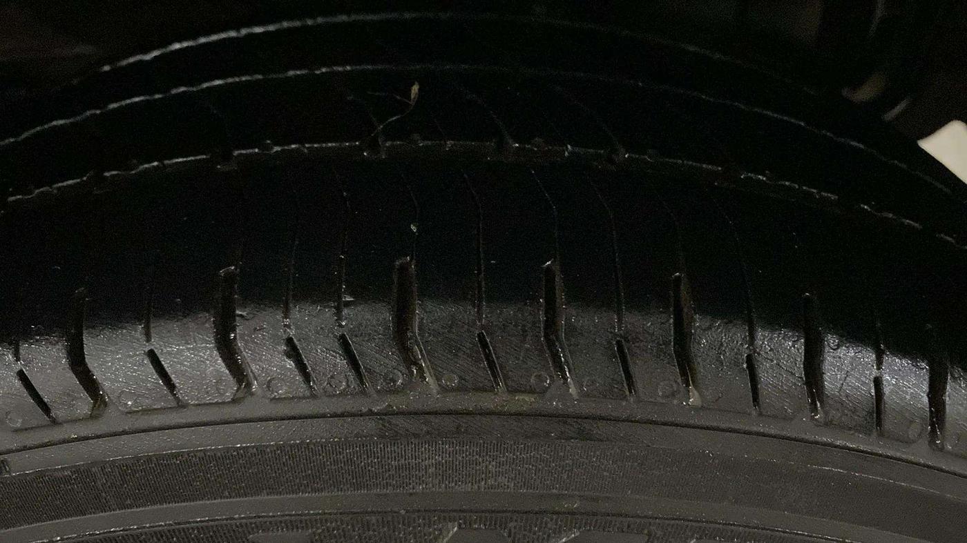 2022 Tata Tiago XT CNG, CNG, Manual, 58,017 km, Left Rear Tyre Tread